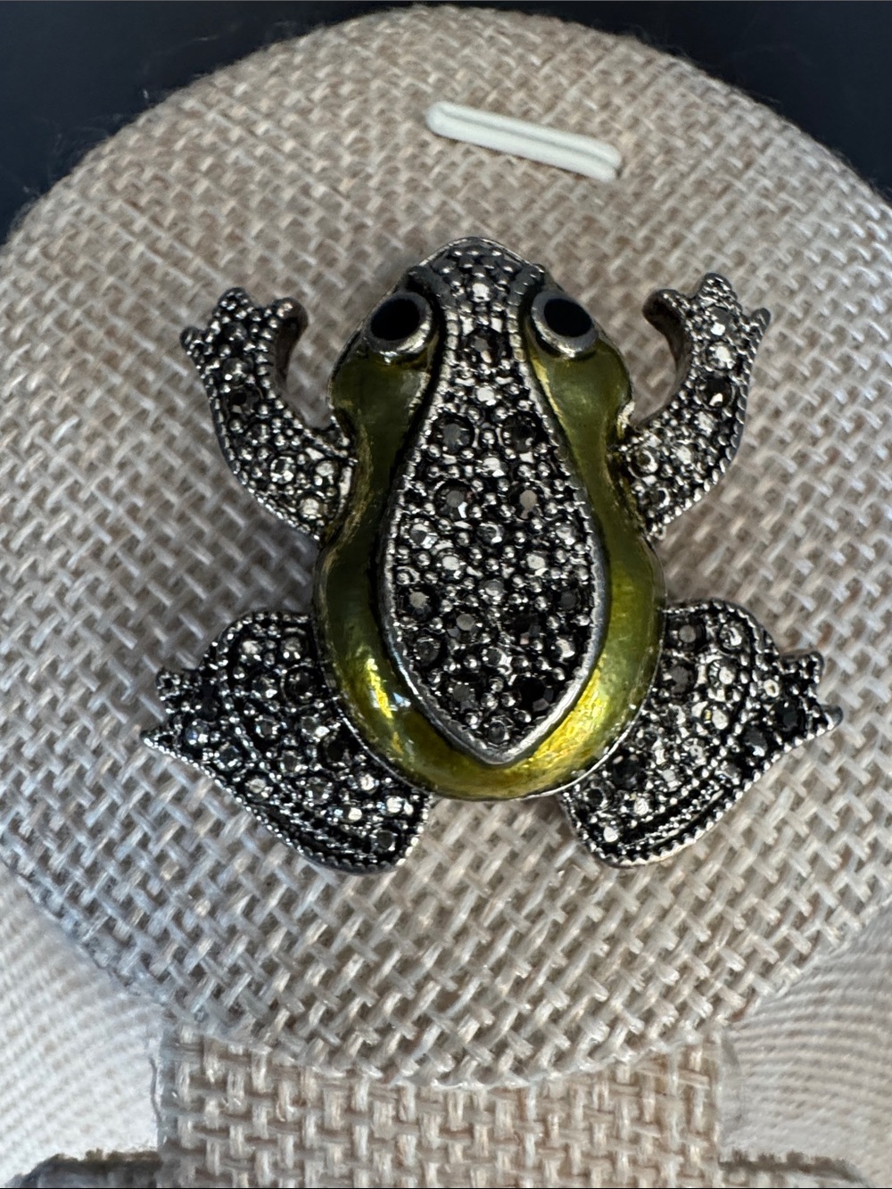 VTG Marcasite Frog Brooch Pin Silver Tone Green Enamel Animal Figural Costume